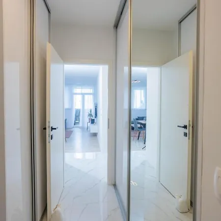 Miranda's Place Apartment *